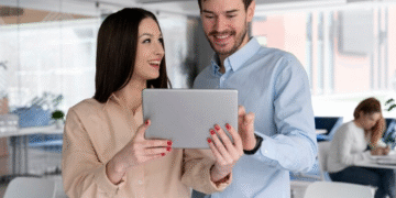 Wirtschaft im Wandel: Wie Unternehmen sich in Zeiten der Digitalisierung neu erfinden